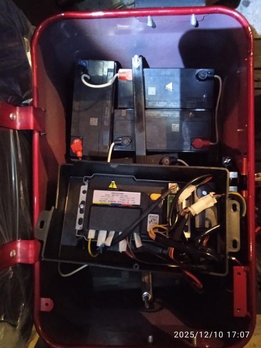 Батарея (аккумулятор) MX-BAT-72V28AH для электроскутера 72V 28Ah - 6шт