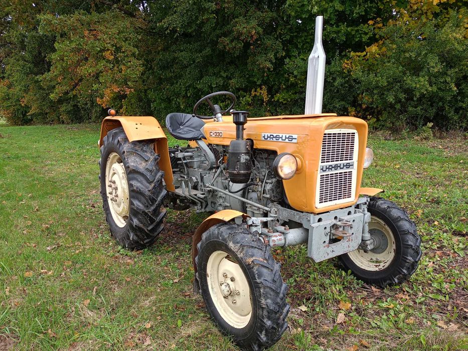 Ursus C-330 (1976 rok), bardzo dobry stan, zarejestrowany
