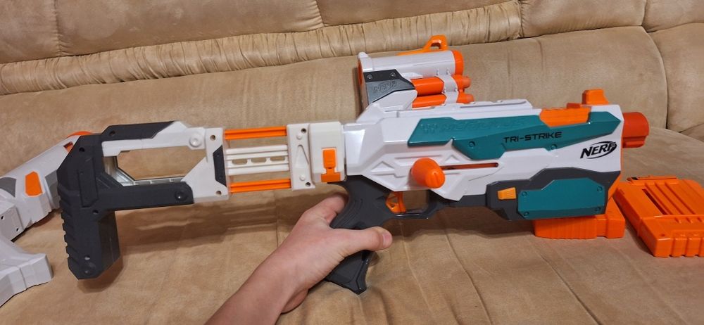 Нерф Tri - strike и много всего