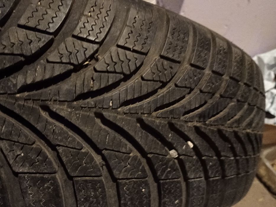 Sprzedam opony zimowe r15