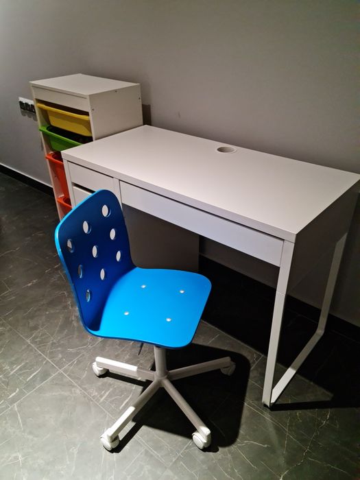 Biurko + krzesło + organizer IKEA – super stan!