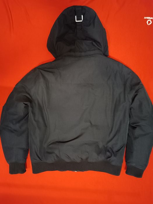 Продам оригинальный мужской пуховик Calvin Klein, размер XL