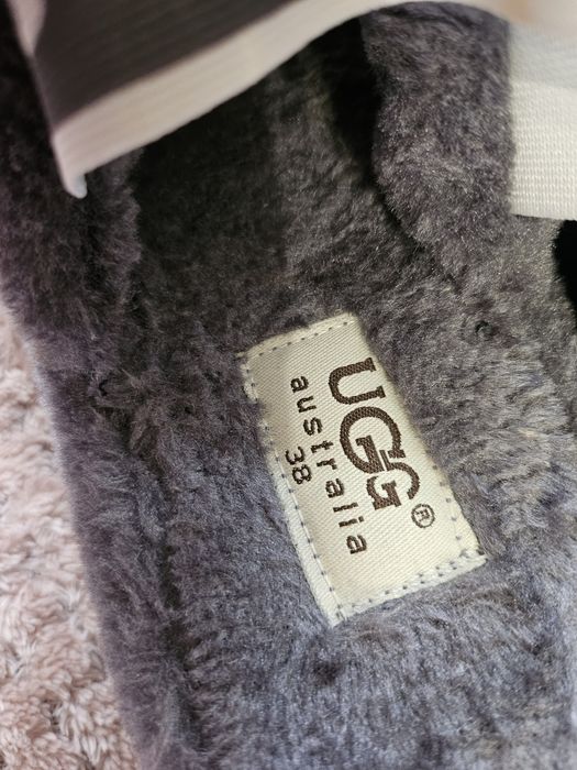 Nowe kapcie UGG szare