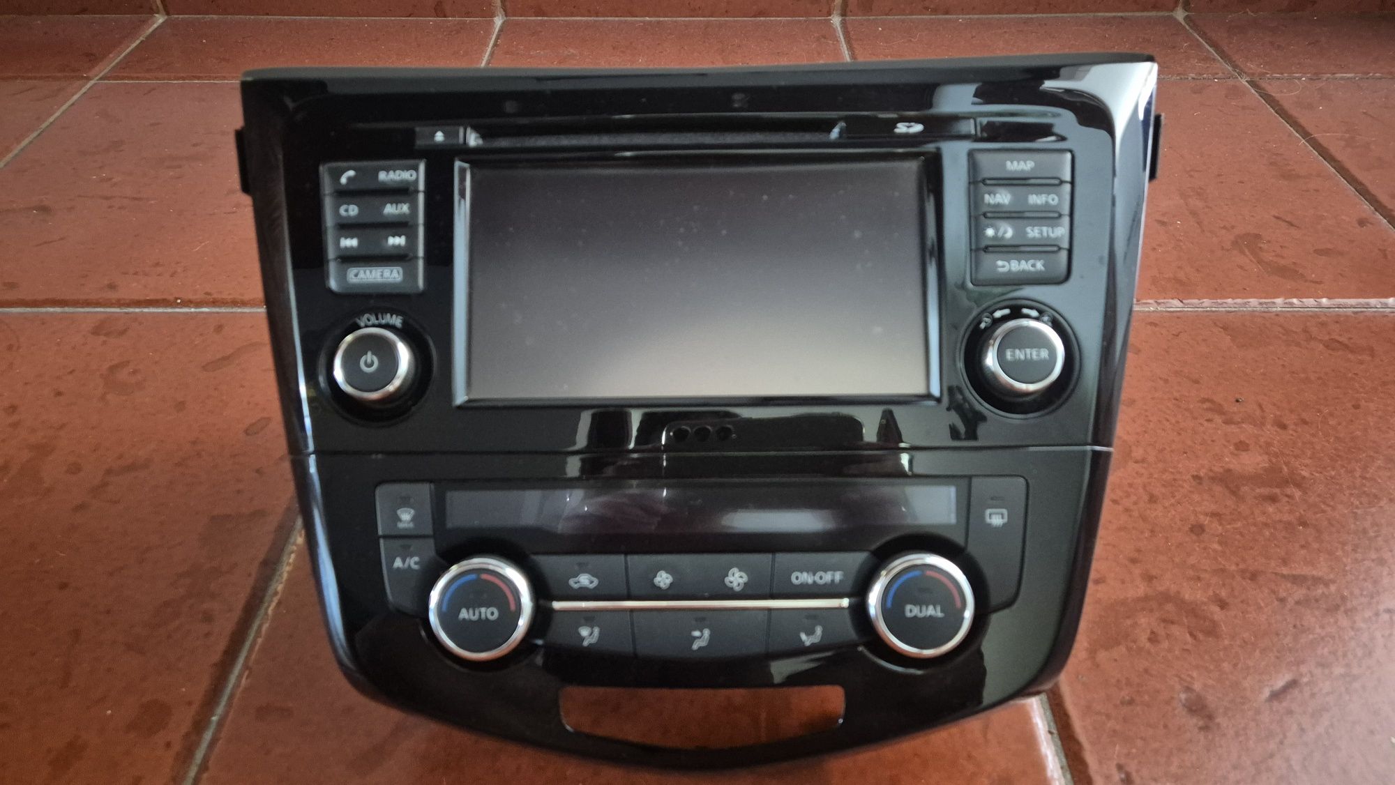 Autoradio Nissan Qashqai J11 Original + Painel controlo AC Automático