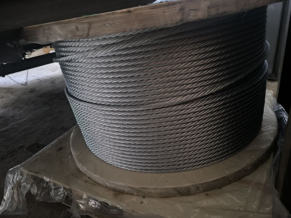 Lina stalowa 10.6mm cynkowana splot 7*19 cały bęben 700m wysyłka