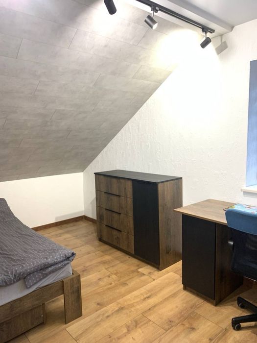 Частина будинку. Петрики