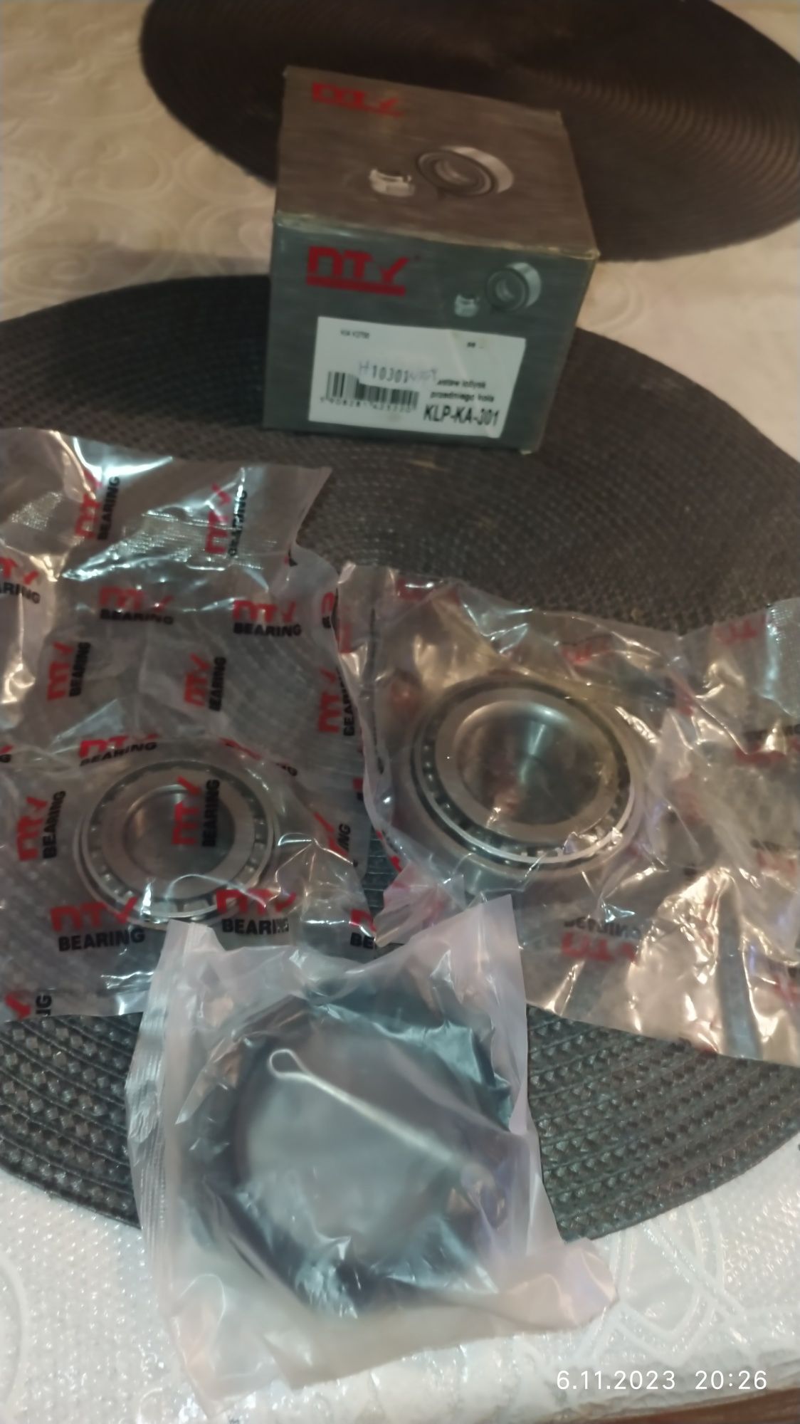 Kia K2500 K2700 łożysko koła przedniego zestaw