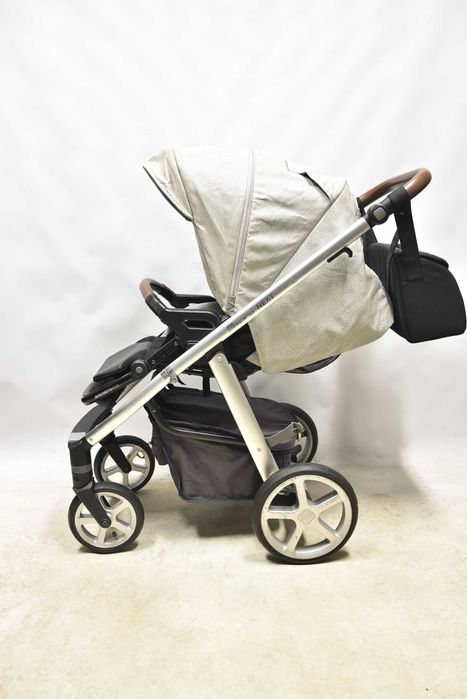 Espiro Next Avenue Wild Nature 3w1 z fotelikiem Avionaut Pixel 0-13kg