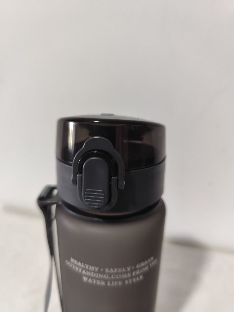 Garrafa Cinzenta Desportiva com Tampa Flip – 400ml [Nova]