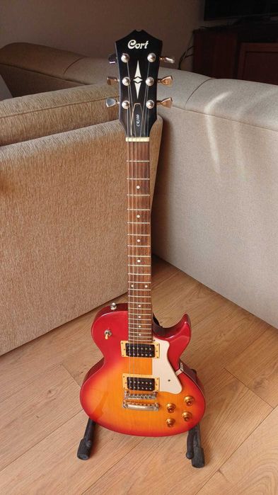 Guitarra Cort CR100 (Estilo Les Paul)