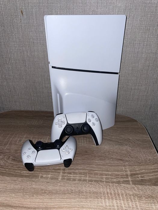 Аренда PS5 Slim + 2 геймпада | Доставка | Лучшие условия