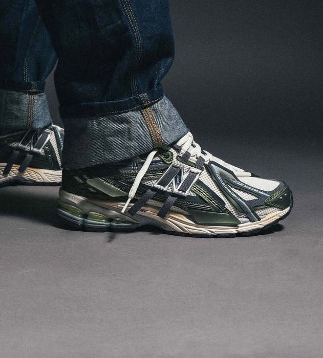 Кросівки 1906A 'Olive Juice'