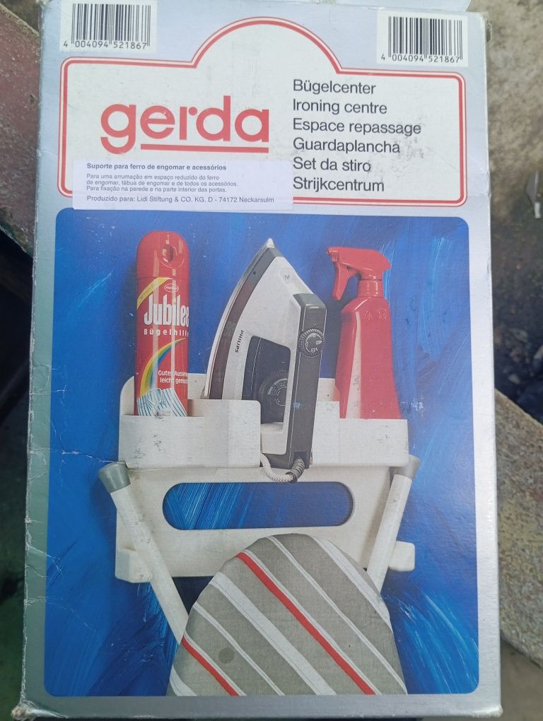 Suporte para ferro de engomar e acessórios