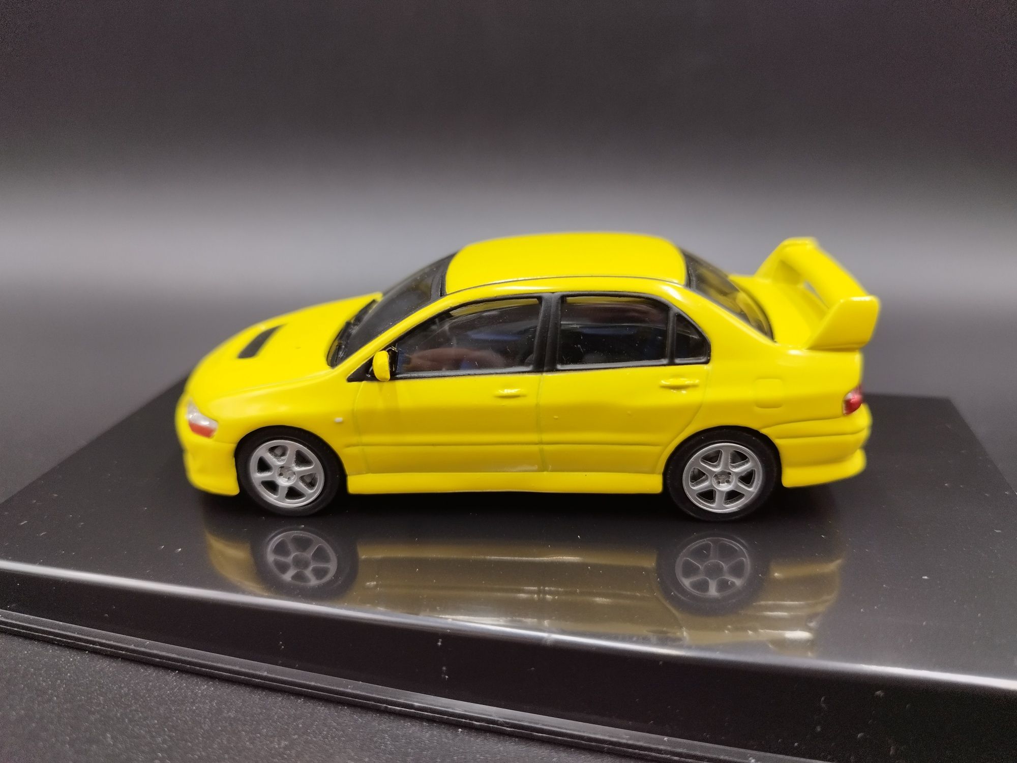 1:43 Joy city Mitsubishi Lancer Evo Vlll model