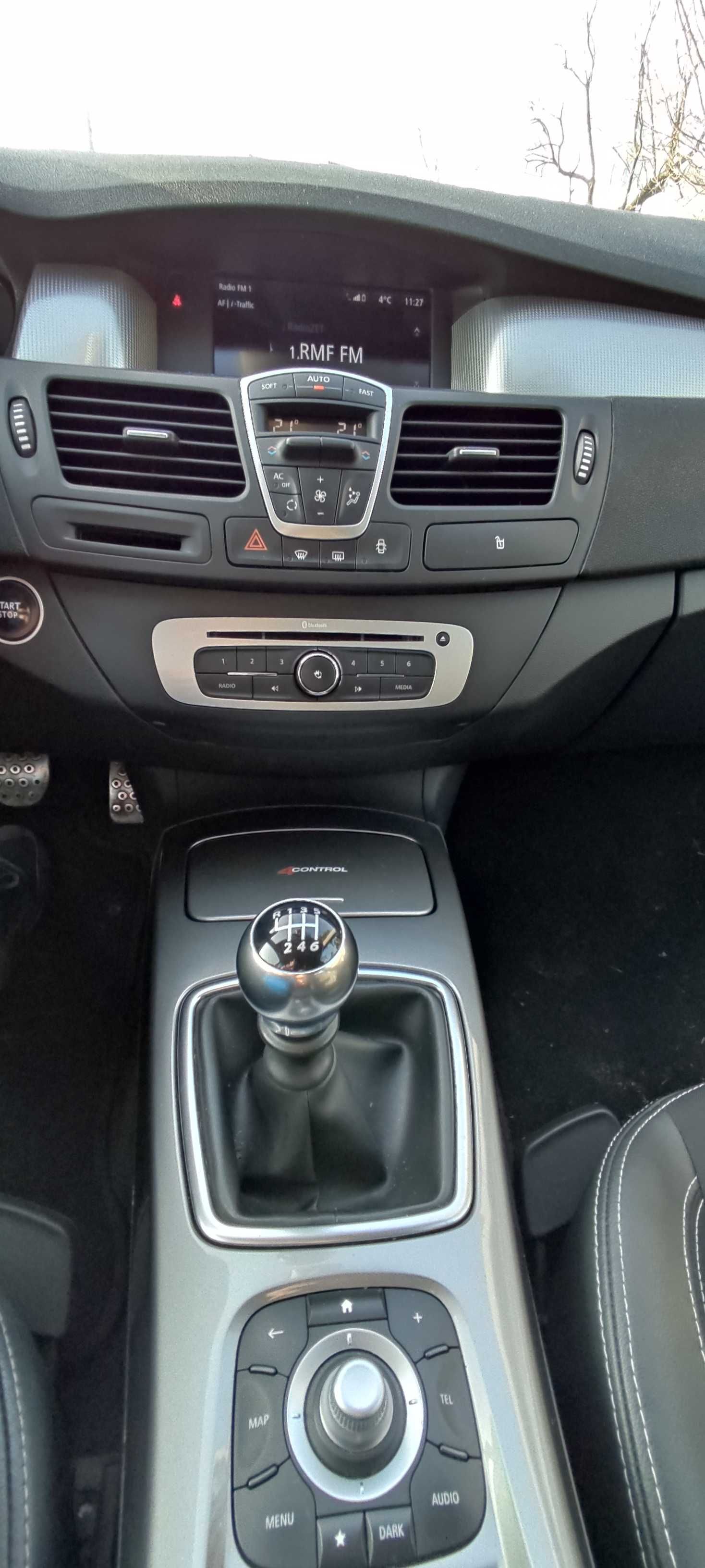 Renault  Laguna  4control !!!