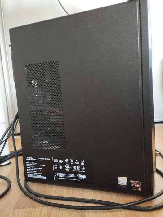 Komputer gamingowy Lenovo IdeaCentre Gaming Ryzen 7