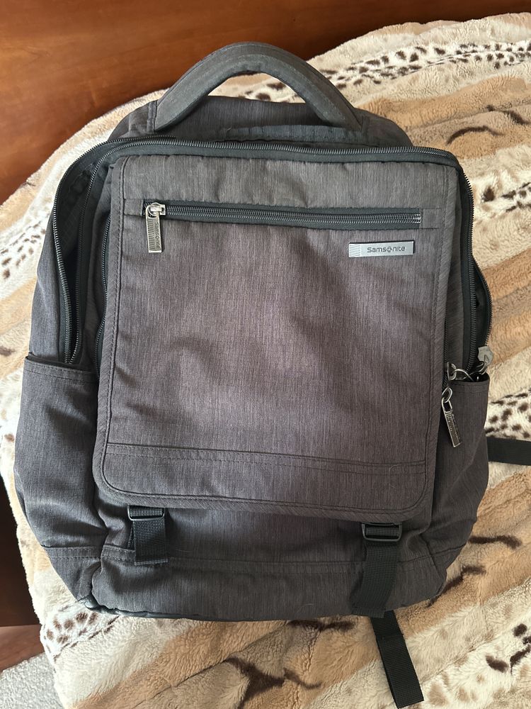 Samsonite mochila usada com fecho avariado