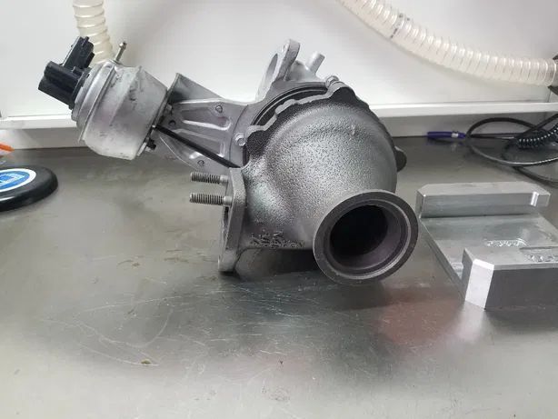 Turbina TurboSprężarka Alfa-Romeo Bravo Punto Idea Delta 1.6JTD 120 KM