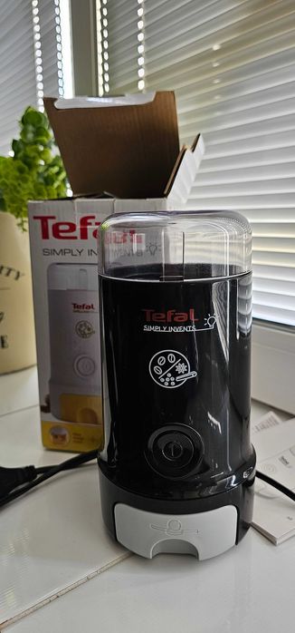 Кавомолка електрична Tefal, ідеальний стан
