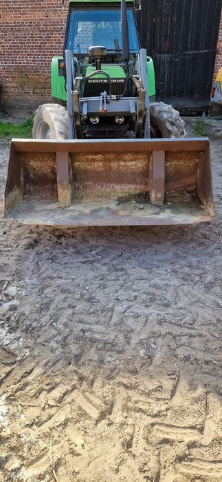 Łyzka objętościową pojemnosciowa do ciągnika ładowarki