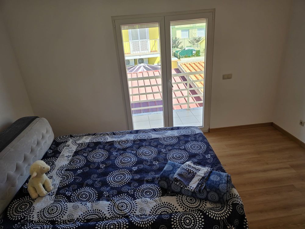 Alugo 1 quarto  - Vivenda