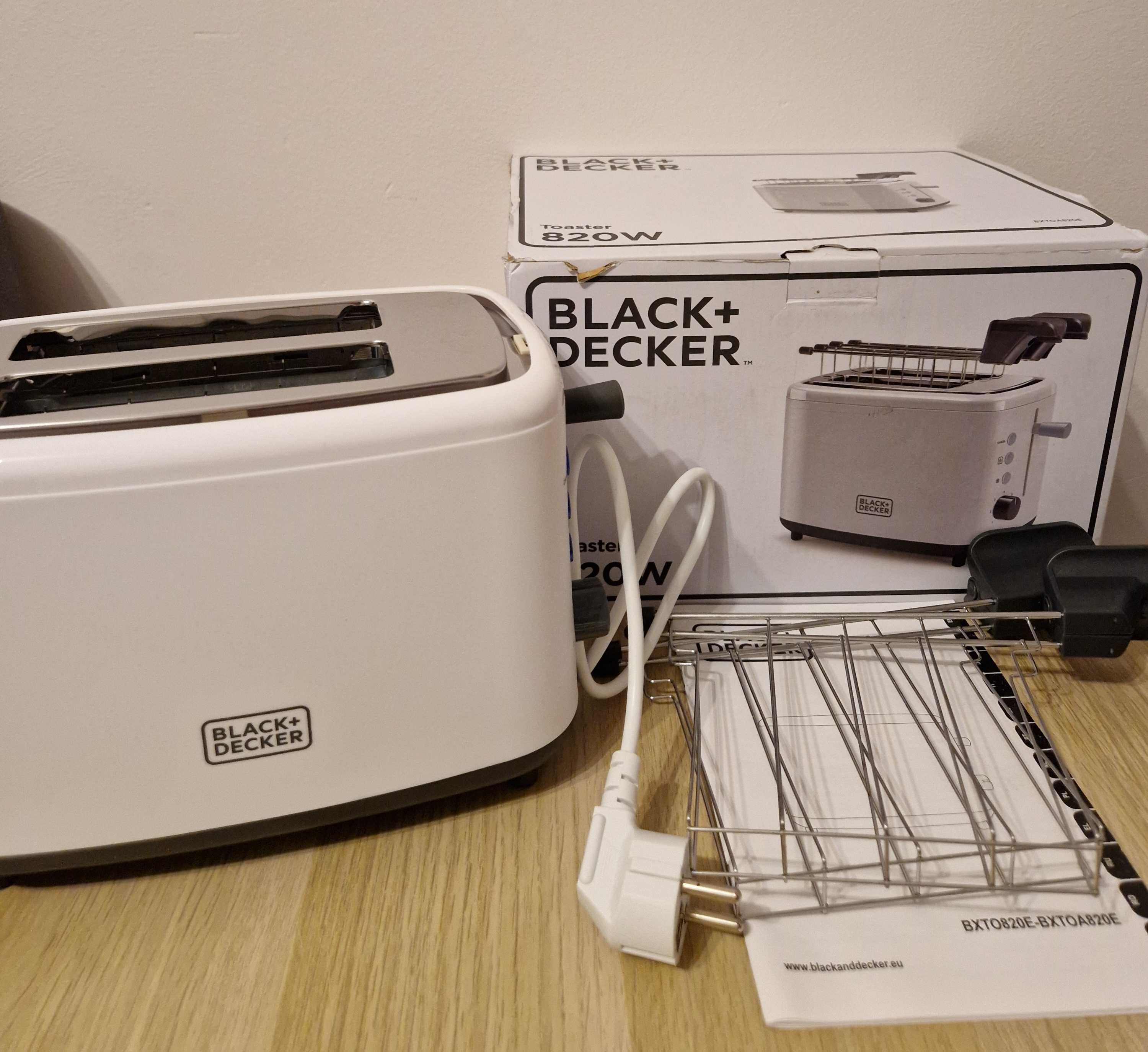 Toster Black&Decker BXTOA820E