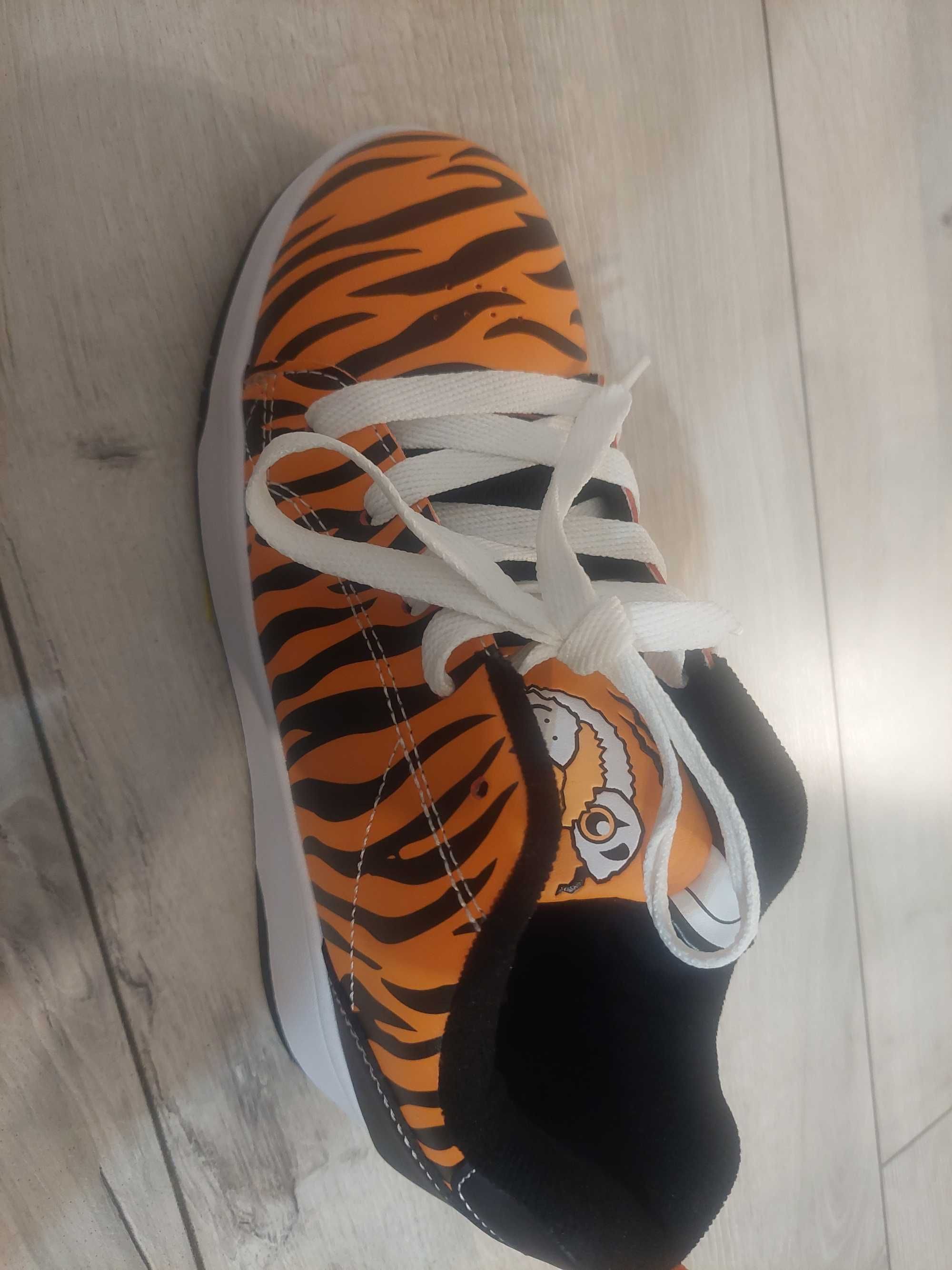 Buty pop by heelys nowe roz.38