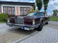 Auto do ślubu lub na imprezę - Klasyczny Lincoln Continental 77