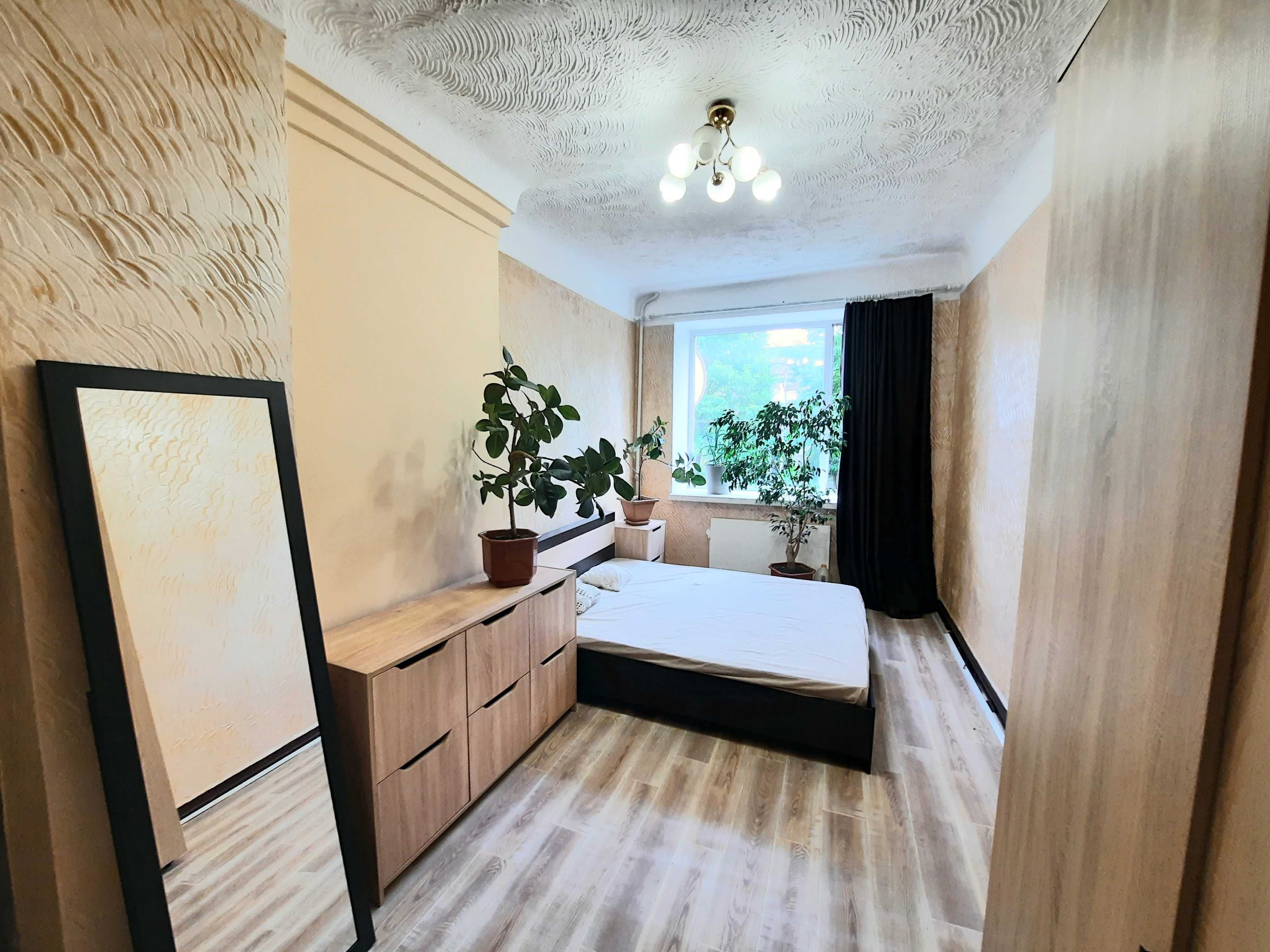 ПРОДАЖ 2-кімн. з АО у центральній частині міста (Н)