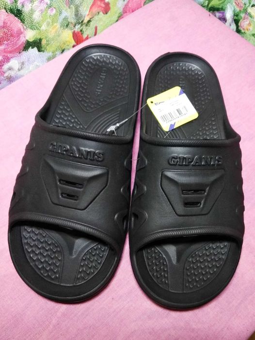 Капці чорні шльопанці на хлопця тапки черные резиновые Шлепки 25.5см