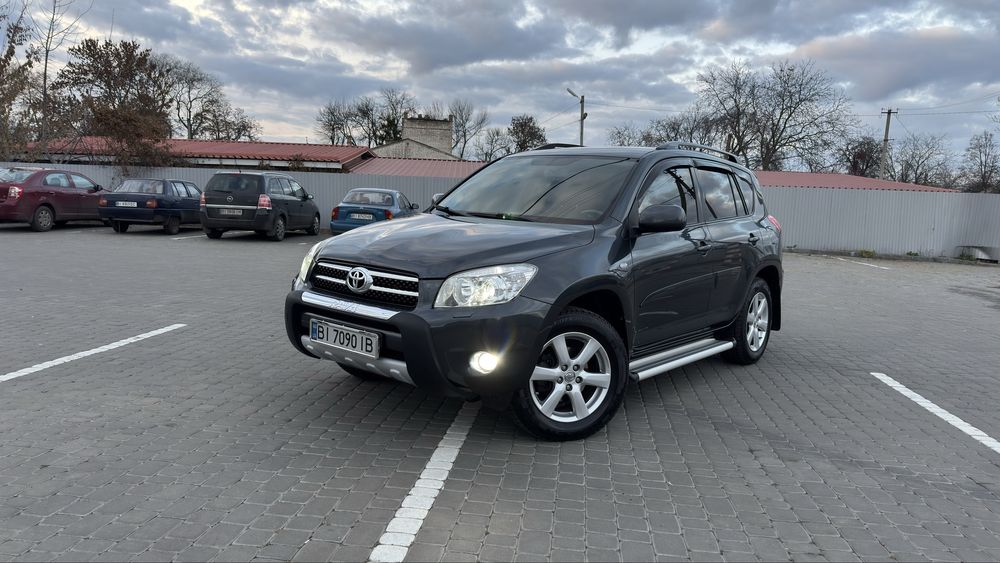 Toyota Rav4 2008рік Пробіг 90 тис.км