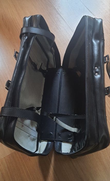 Mala de viagem em Cabedal