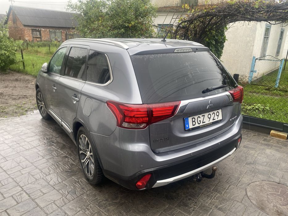 Mitsubishi outlander 2016 2.3 disel