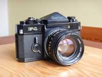 Canon F-1 z akcesoriami