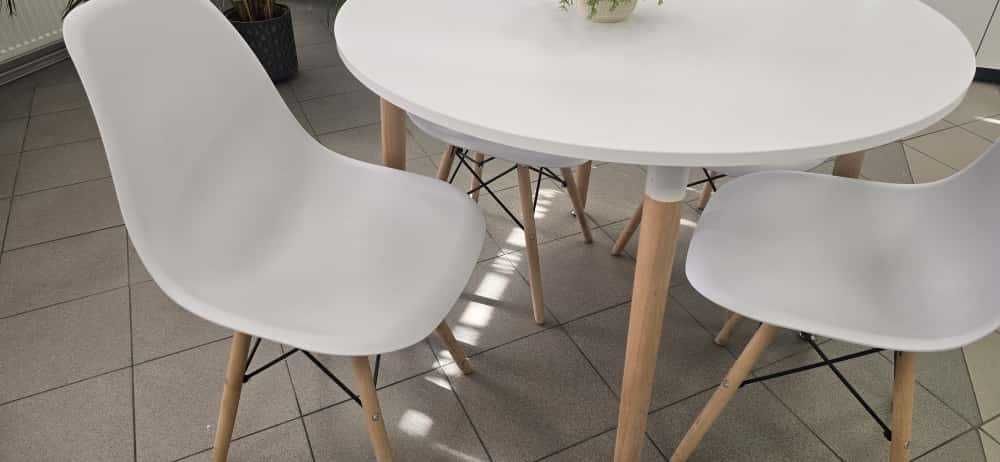 REZERWACJA Stolik okrągły 4 krzesła