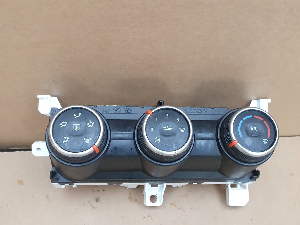 Renault Captur II 2019r- panel sterowania klimatyzacji dmuchawy
