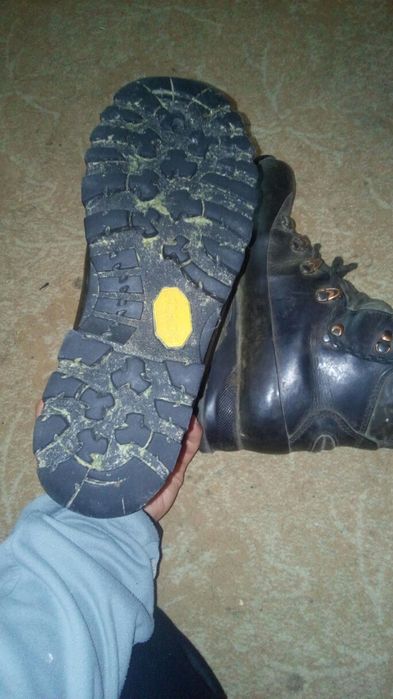 Ботинки, берці lowa