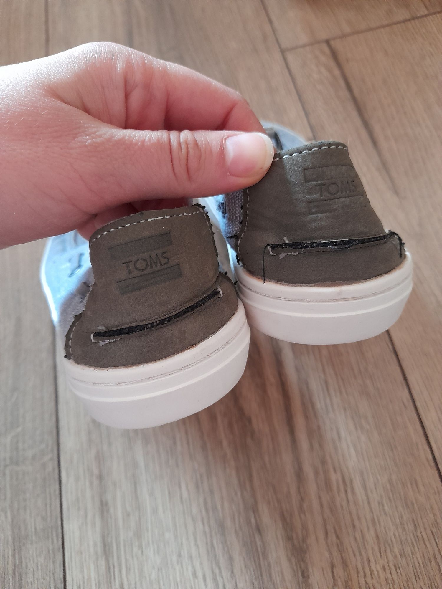 Szare mokasyny chłopięce buty toms trampki 30 19,5cm