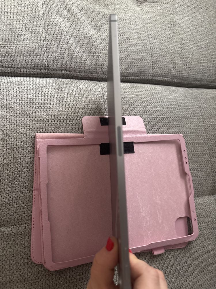 Srzedam ipada air m2 wersja cellular