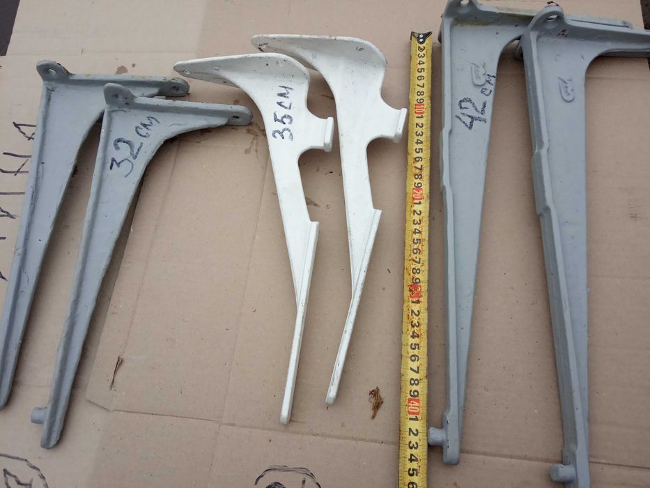 Кронштейн металлический(32см,35см,42см) для крепления умывальника