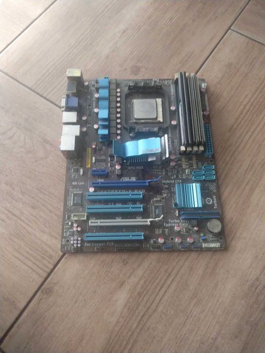 Płyta Ausu m4a785td-v evo, procesor AMD AMD Athlon II X4 620 z chłodz.