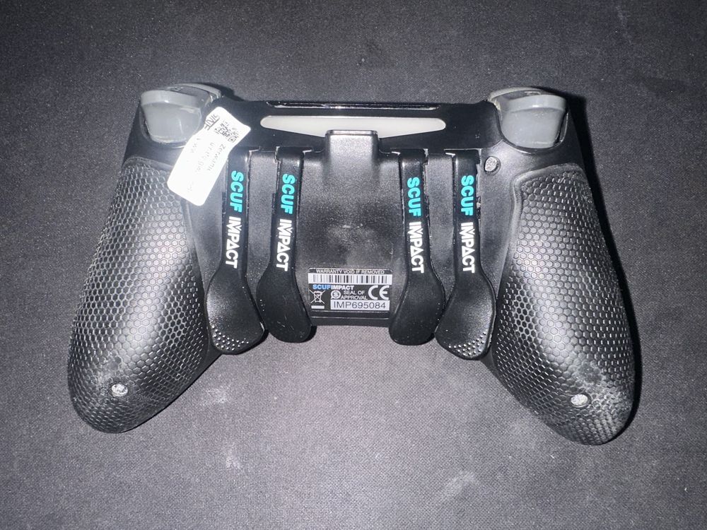 Scuf Impact DS4 - pad do PC/PS4