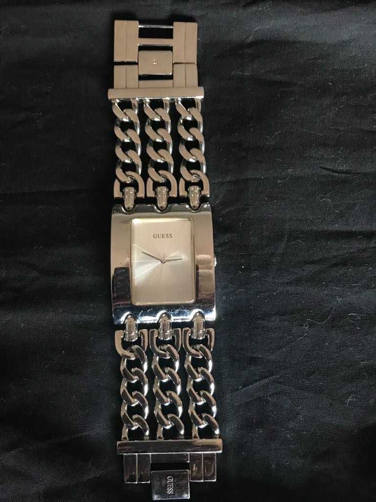 Relógio Guess Unissex (original) prateado.