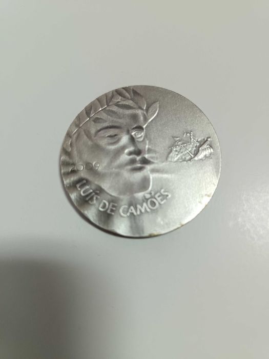 Medalha Camões em prata philae