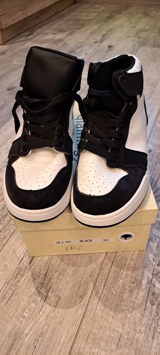 Sneakersy plus gratis drugie rozm.39