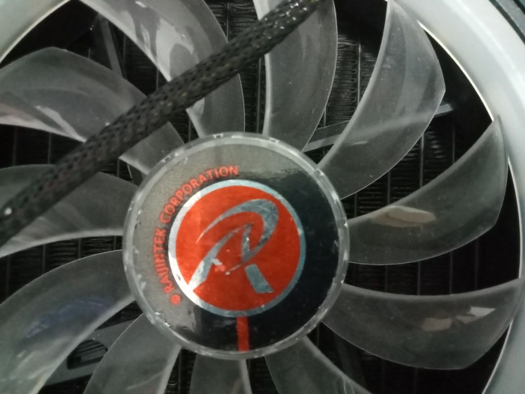 Cooler com radiador 240mm