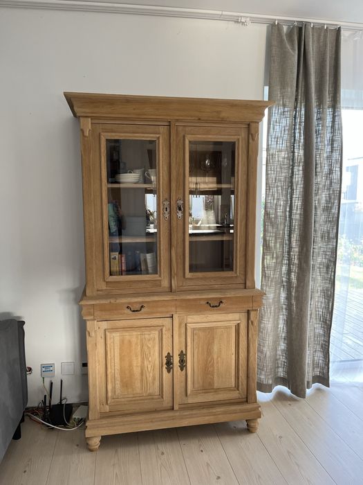 Kredens po renowacji dębowy