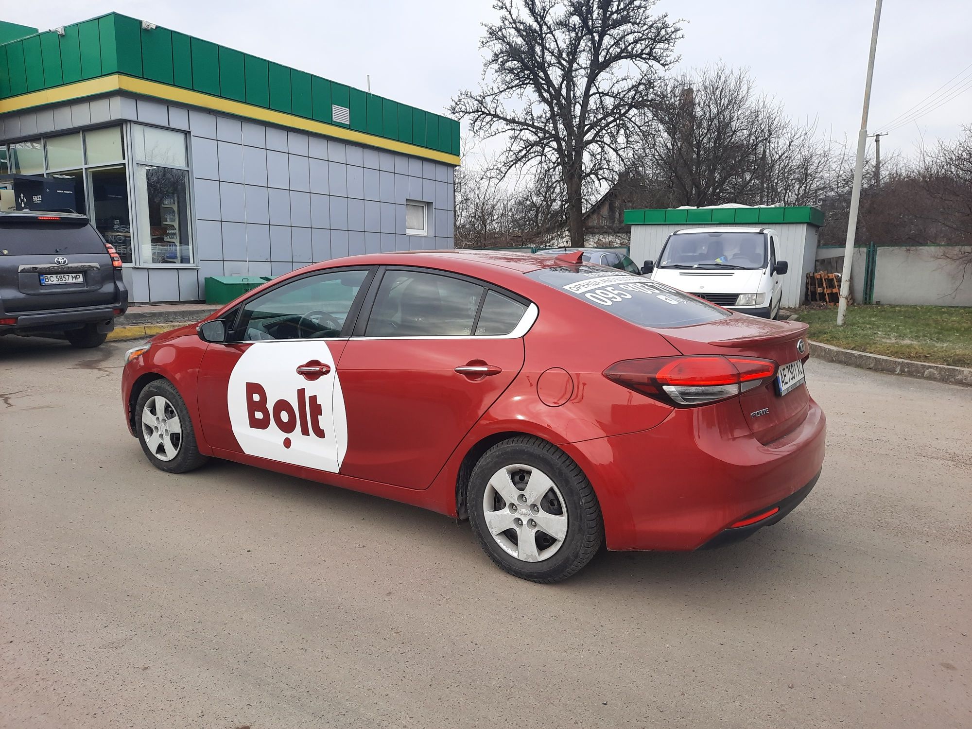 Оренда авто *3800-5800 грн.*, або % від каси Kia Cerato таксі КіТ Сars