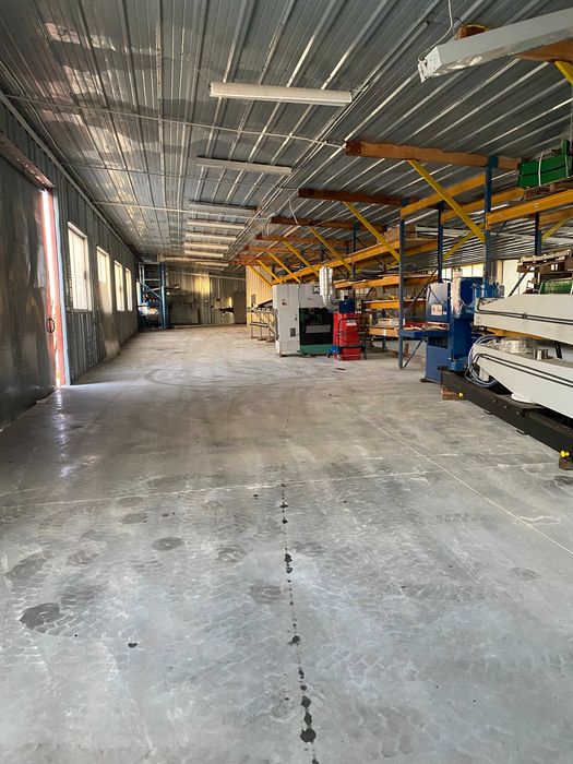 Wynajem pomieszczeń z maszynami do obróbki metalu