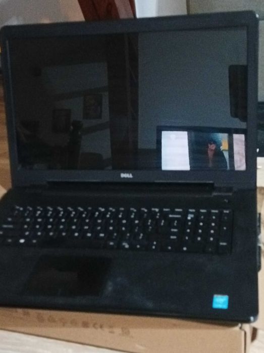 Dell Inspiron 5758 17,3 cali